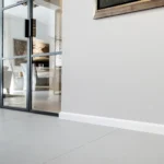 Zócalo Atrim Epsilon Curves 8 cm Blanco Pintable 2.44 m - Image 3