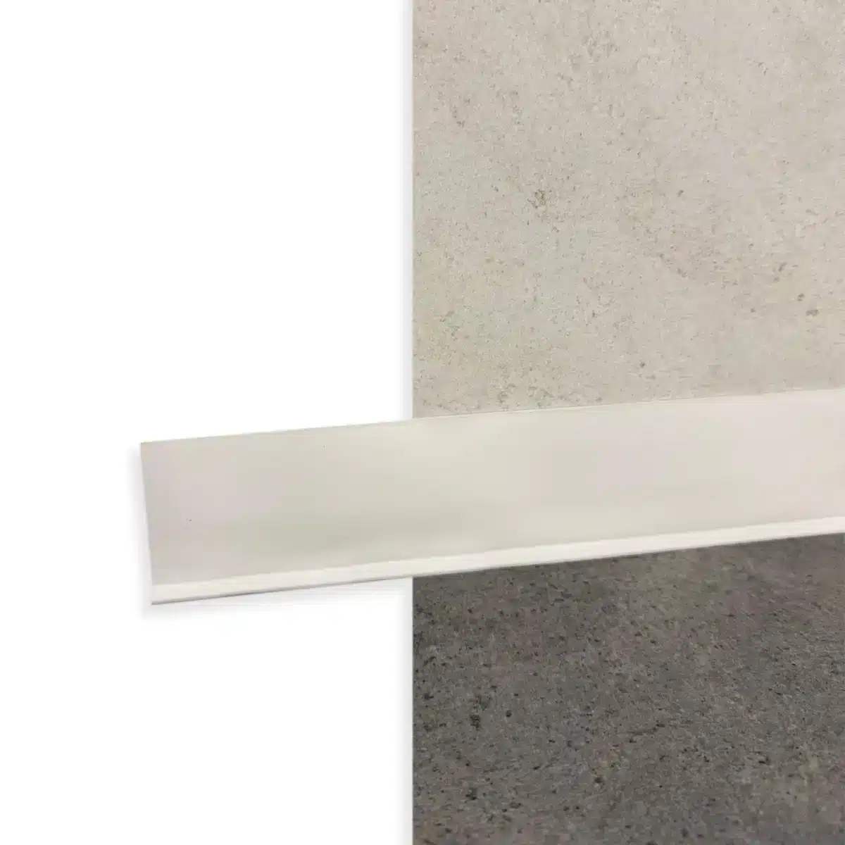 FRC65B-1.webp Zócalo Sanitario Plano Blanco Hueso CleanBase Frigg 6.5 cm 30m - Image 1