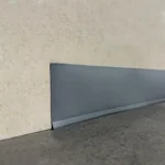 Zócalo Sanitario Plano Gris CleanBase Frigg 6.5 cm 30m - Image 2