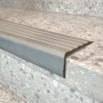 Protector Nariz Escalón Frigg Secure 7.5 cm Perfil de PVC Gris 1.2 m - Image 2