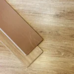 Piso Flotante Frigg Vision Roble 8 mm HDF Simil Madera Alto Tránsito Click 2.71 m² Caja - Image 3