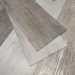 Piso Vinílico Kflooring Roble Gastado GluQuant  2.3 mm LVT Tránsito Comercial Pegable 4.51m² - Image 2