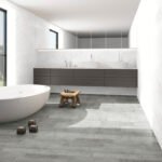 Piso Vinílico Kflooring Gris GluQuant  2.3 mm LVT Tránsito Comercial Pegable 4.51m² - Image 3