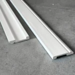 Zócalo Frigg Moldurado Blanco EPS Antihumedad 8 cm - Image 3